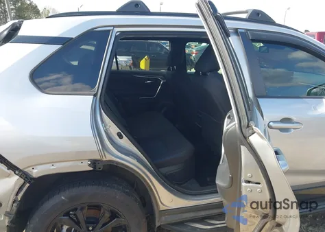 2022 Toyota Rav4 Hybrid Se z USA, uszkodzony, nr VIN JTM16RFV4NJ015533